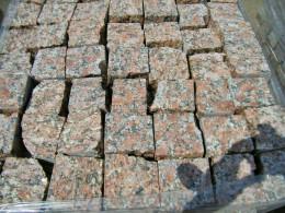 Брусчатка 100x100 из Западно-Султаевского гранита , фото Купить Брусчатка 100x100 из Западно-Султаевского гранита в Омске